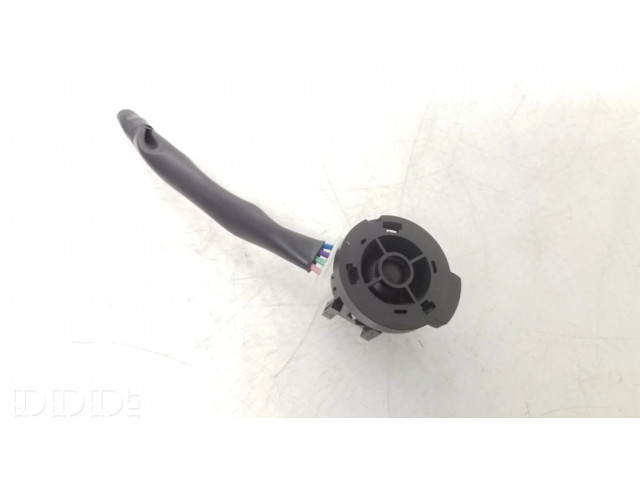 Громкоговоритель (громкоговорители) высокой частоты в передних дверях