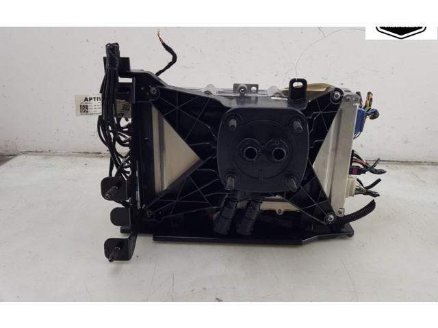 Блок подушек безопасности 168443500J, 168443500J   Tesla Model Y