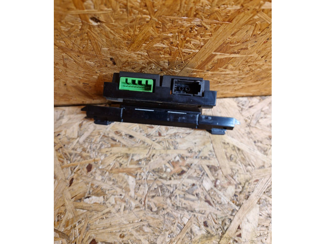 Дисплей    31328828, SN4695263   Volvo V70