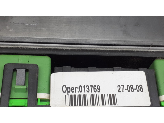   Pojistková skříňka 9632229480, 97086100   Citroen Berlingo 2008