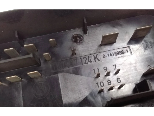 Блок предохранителей 1K0937124K, L2K000087 Volkswagen Caddy