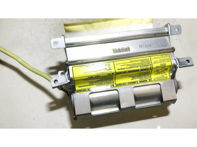 Подушка безопасности пассажира Mitsubishi Galant