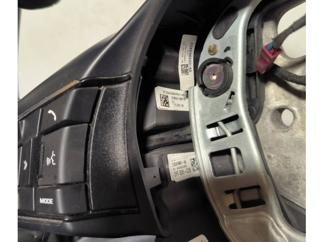 Volant Jaguar E-Pace 2018 J9C33F563KB8PVJ, 308598520AD