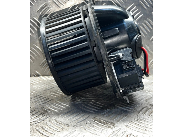 Вентилятор печки 3C0907521B, 994044P Skoda Octavia Mk2 (1Z)