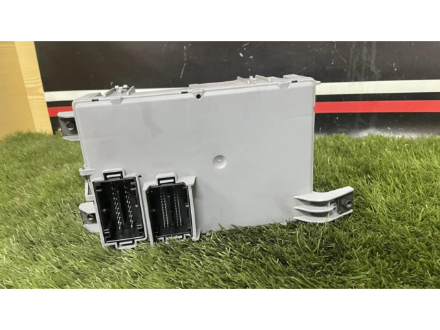 Блок предохранителей 517935210   Ford Ka    