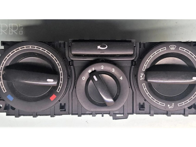 Блок управления климат-контролем 7H0819045A9B9, 000004   Volkswagen Transporter  Caravelle T5