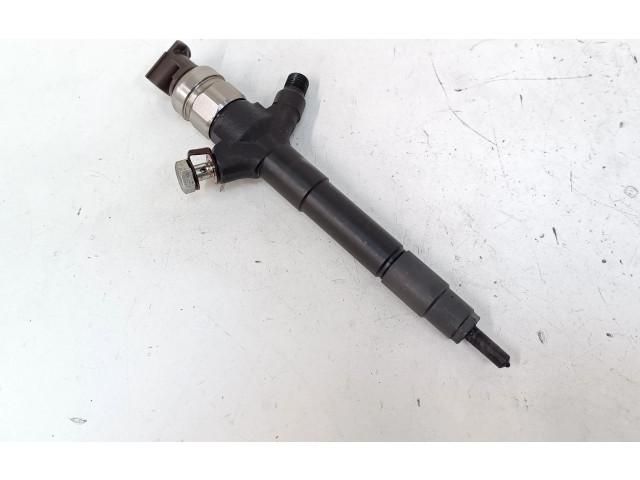 Форсунка 1465A367 Mitsubishi L200