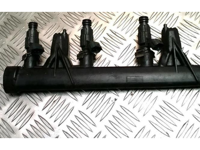 Топливная рампа 9676020480, 9676020480   Citroen C3   для двигателя EB2F(HMZ)