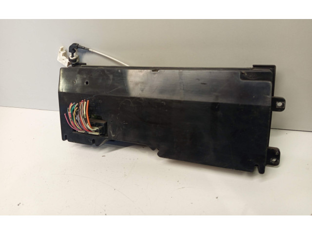 Přístrojová deska Lincoln Town Car 1994 F3VF10849FA