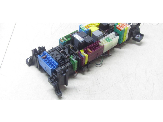 Блок предохранителей A2465400340 Mercedes-Benz A W176