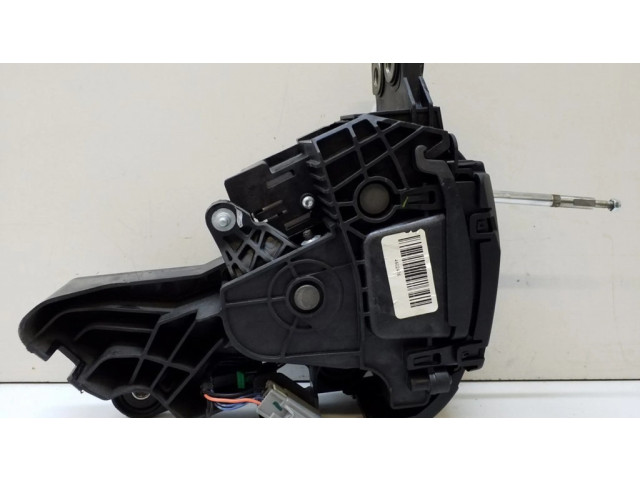 Механизм переключения передач (кулиса) (в салоне)