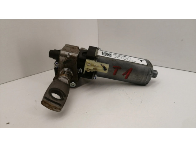 Электрический двигатель для регулировки положения руля