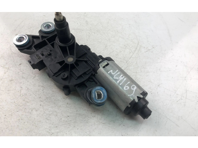 Моторчик дворников 30663891    Volvo V70