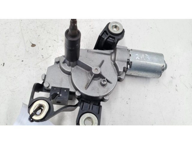 Моторчик заднего дворника 1K9955711B, 0390201217    Volkswagen Golf VI