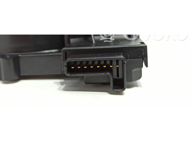 Подушка безопасности водителя 1K0959653C Skoda Octavia Mk2 (1Z)