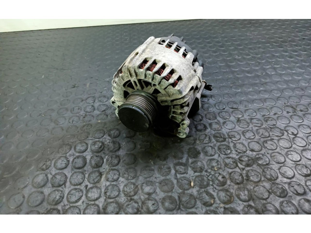 Генератор 03L903023F Volkswagen Caddy