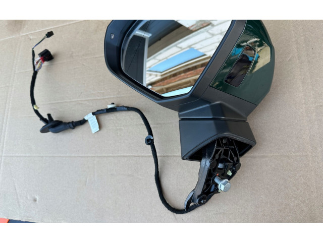 Зеркало электрическое        Audi Q3 F3  2018 -  года   