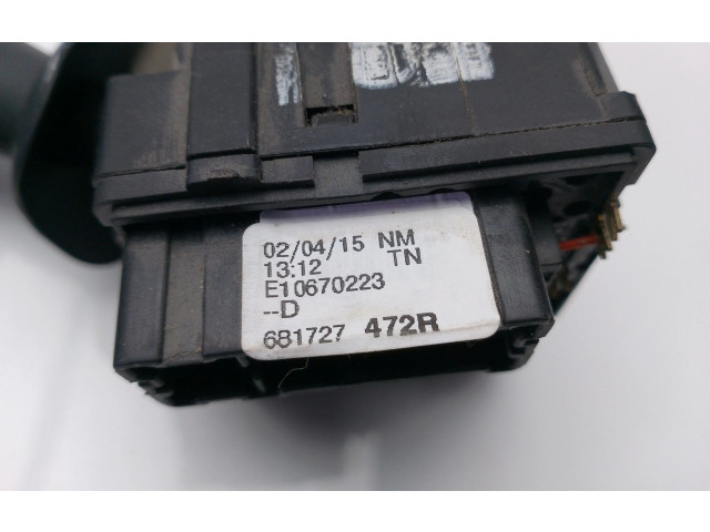 Ручка стеклоочистителей 8201168008, 681727472R Dacia Sandero