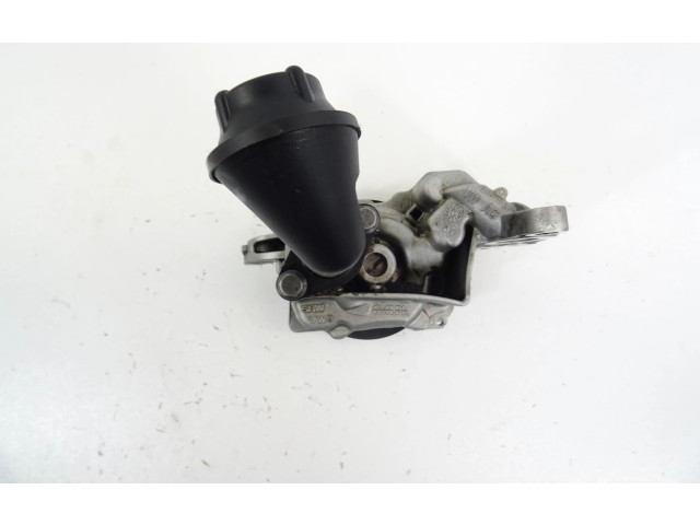 Масляный насос 05L115103F Audi Q3 F3