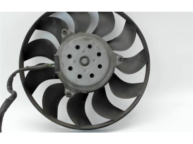 Вентилятор радиатора 8E0959521F Audi A4 Allroad