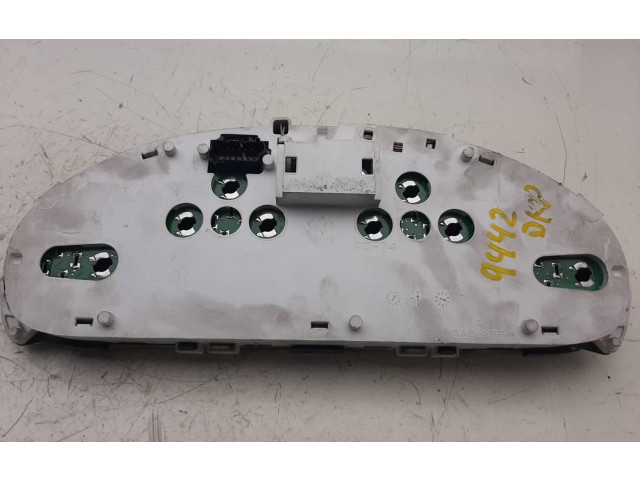 Přístrojová deska  Chrysler Voyager 2005 R826AH  