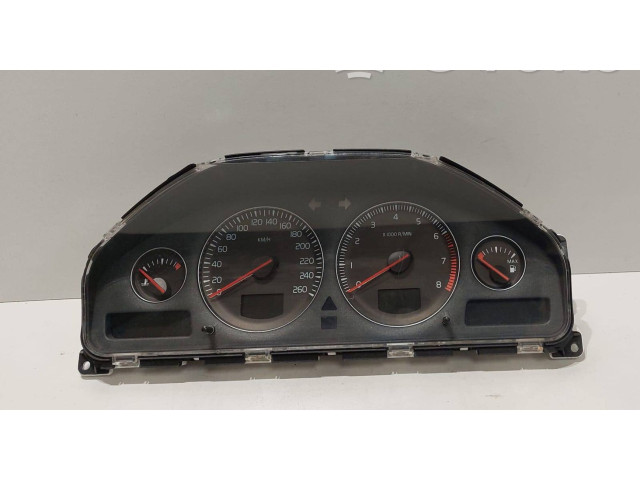 Панель приборов 30746097, 69594690T   Volvo V70       