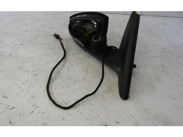 Зеркало электрическое Skoda Octavia Mk3 (5E) 2013 - 2019 года