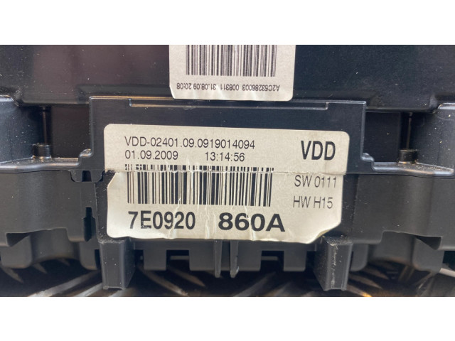 Přístrojová deska Volkswagen Transporter - Caravelle T5 2011 7E0920860A, A2C53248581