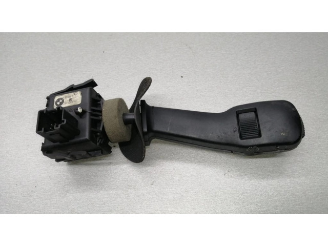 Ручка стеклоочистителей