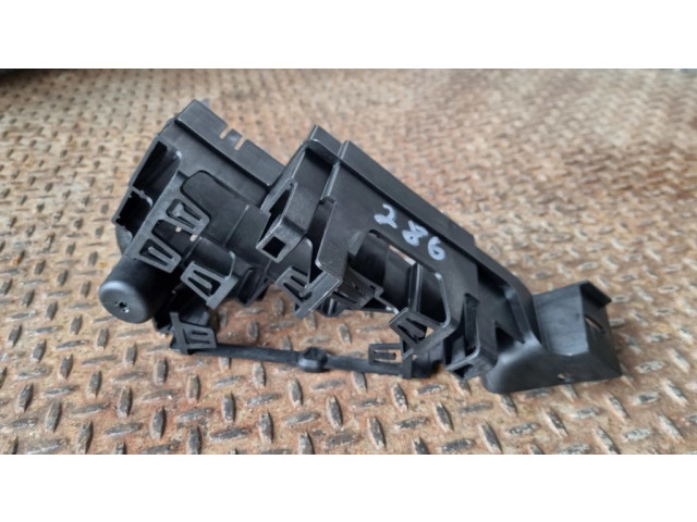 Другая деталь салона