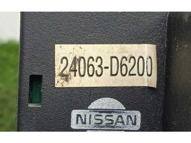 Модуль управления BSM 24063D6200   Nissan Laurel    