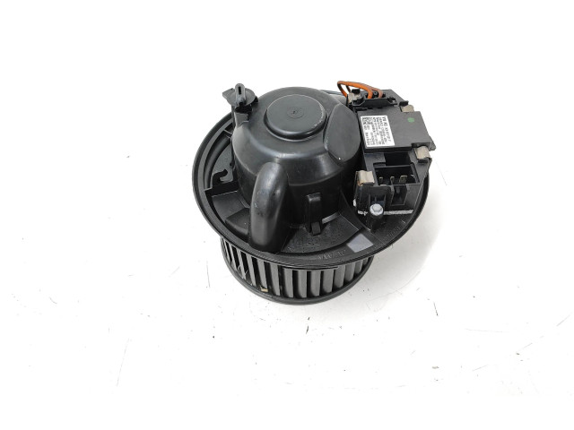 Вентилятор печки Audi Q3 8U