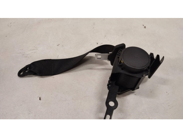 Передний ремень безопасности