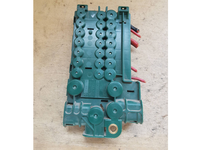 Pojistková skříňka 61138367768, 18180 BMW 5 E39 1996