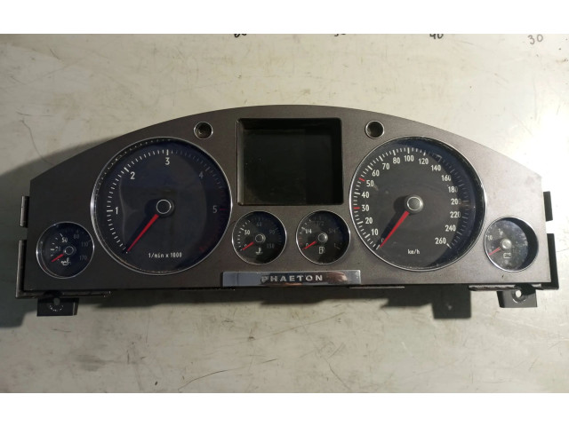 Панель приборов 3D0920885A, 0242000013 Volkswagen Phaeton