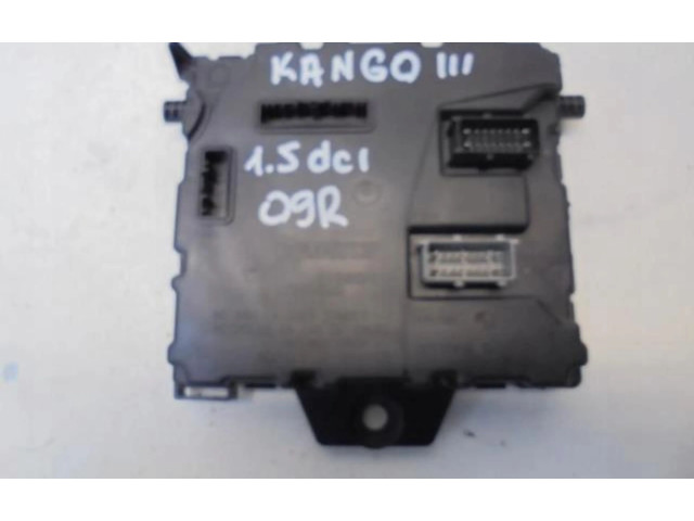 Блок комфорта Renault Kangoo II