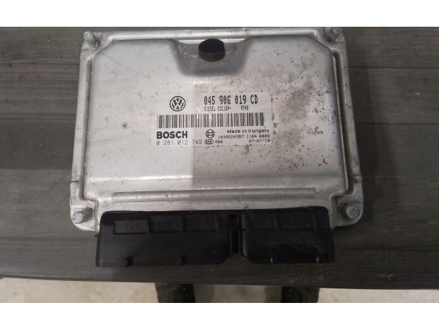 Блок управления двигателя 045906019CD, 0281012749 Skoda Fabia Mk2 (5J)