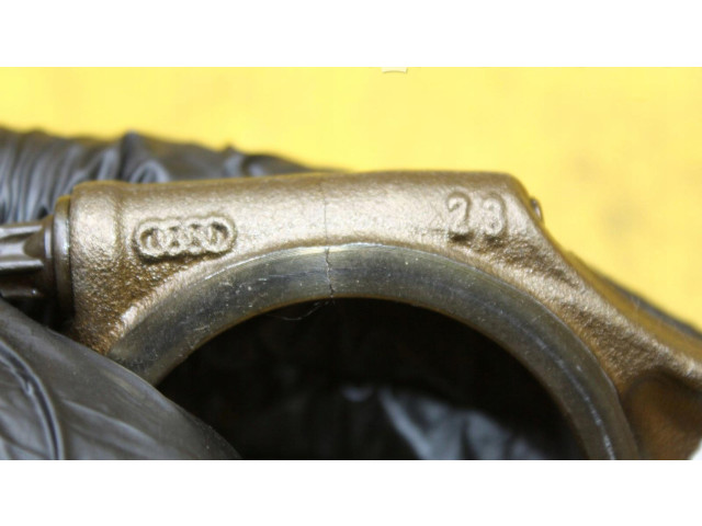  Поршень с шатуном    Audi A6 S6 C5 4B  