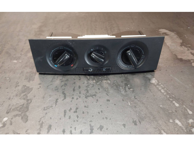 Блок управления климат-контролем 6Y0820045B Skoda Fabia Mk1 (6Y)
