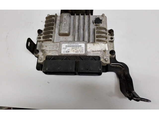 Блок управления двигателя 39130-2A300   KIA Venga