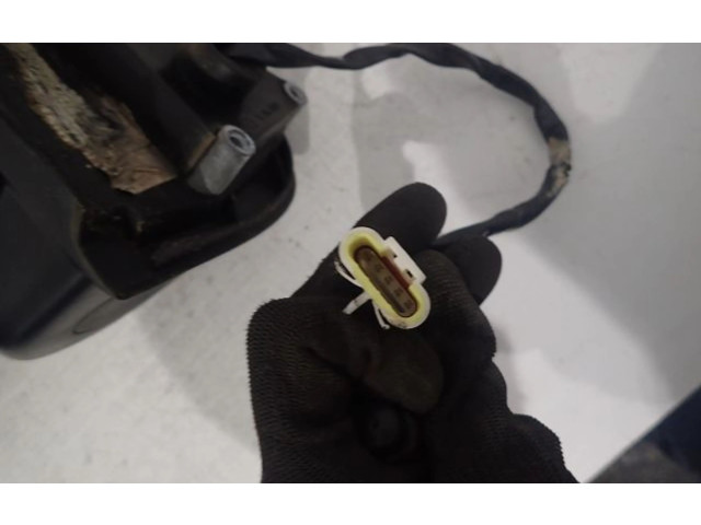 Zpětné zrcátko Ford Maverick 1998