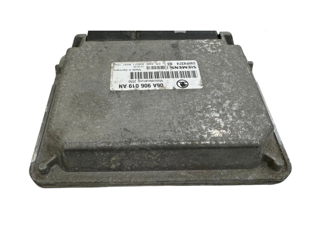 Блок управления двигателя 06A906019AN, 5WP437403 Skoda Octavia Mk1 (1U)