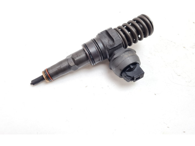 Vstřikovač 038130073AG, 0414720215 Volkswagen Caddy BJB