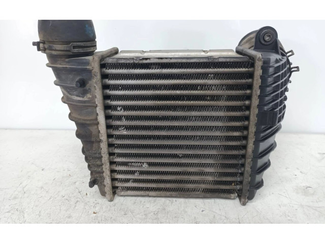 Интеркулер  1J0145803F   Volkswagen Bora 