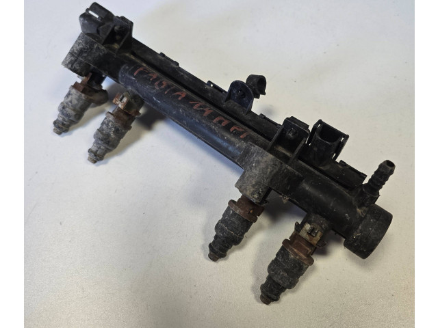 Топливная рампа 047133319, 047133321 Skoda Fabia Mk1 (6Y)