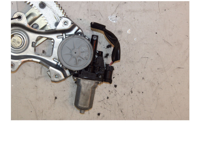 Volant Subaru Justy 2007