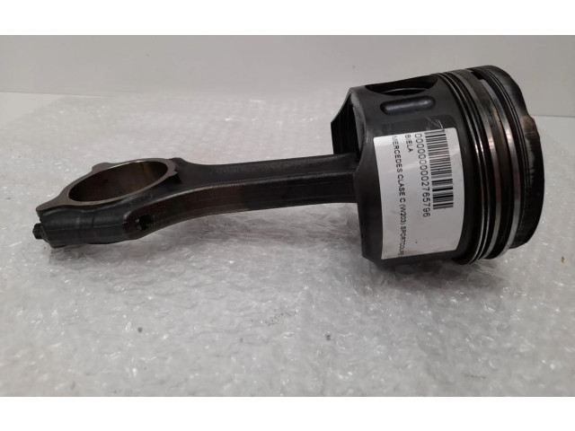 Píst Mercedes-Benz C W203