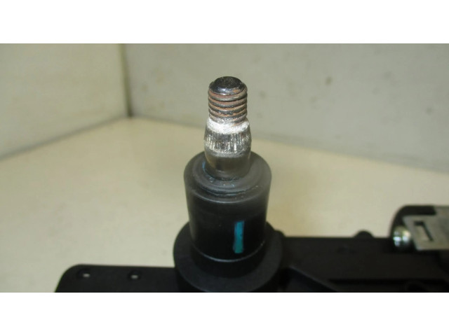 Моторчик заднего дворника 96627058 Chevrolet Captiva