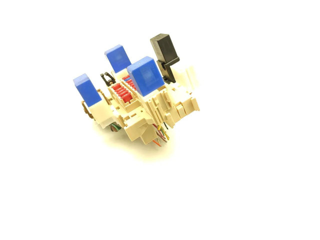 Блок предохранителей    Nissan X-Trail T31    