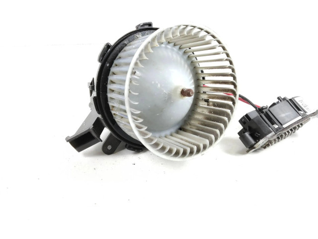 Вентилятор печки    8T0820521F, X5490006   Audi Q5 SQ5